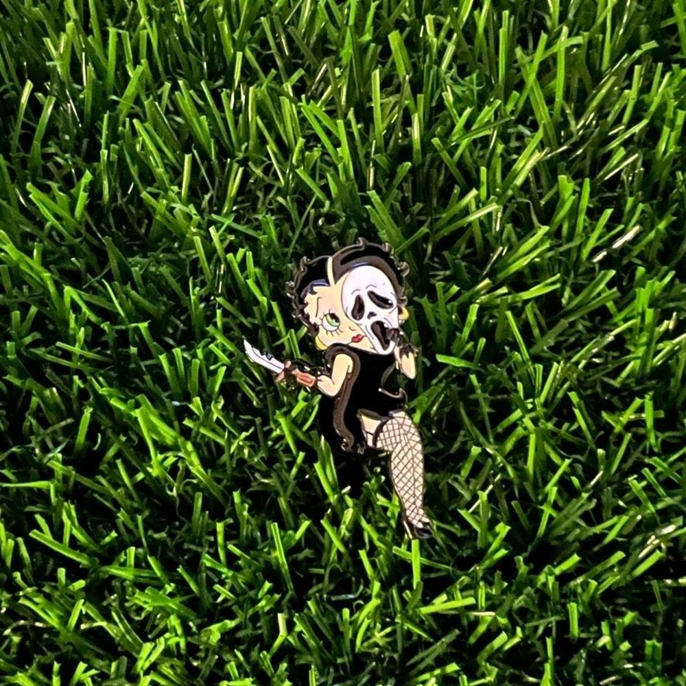 Betty Boop x Scream enamel pin